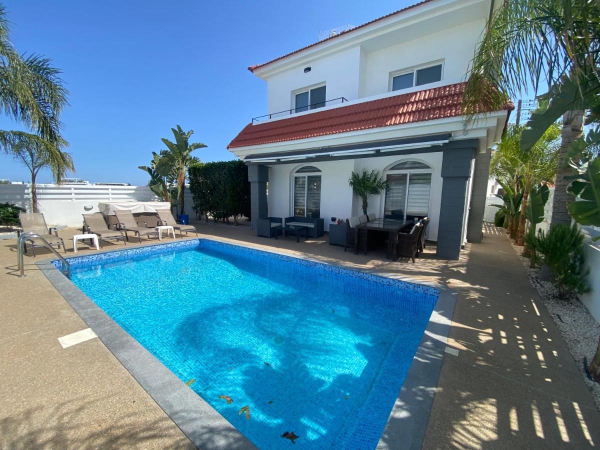 Villa Mario - 2Min Walk From Kapparis Beach Паралимни Экстерьер фото